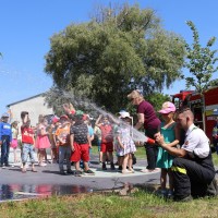 Deň detí s hasičmiObrázok 65
