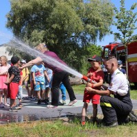 Deň detí s hasičmiObrázok 68