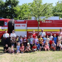 Deň detí s hasičmiObrázok 87